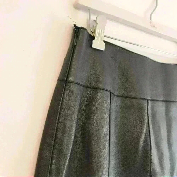 Carlisle Vintage 100% Leather Black Pencil Skirt Front Slit - Picture 3 of 7